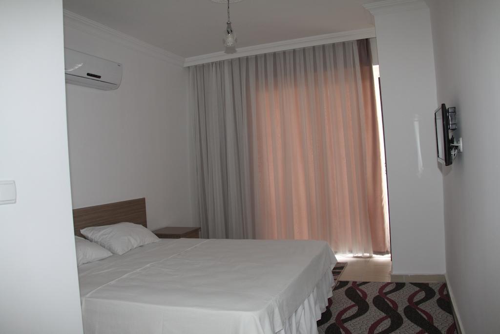 Demirci Hotel أنطاليا الغرفة الصورة