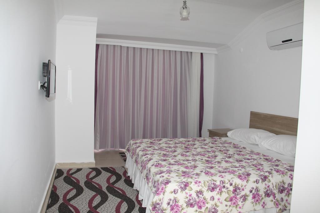Demirci Hotel أنطاليا الغرفة الصورة