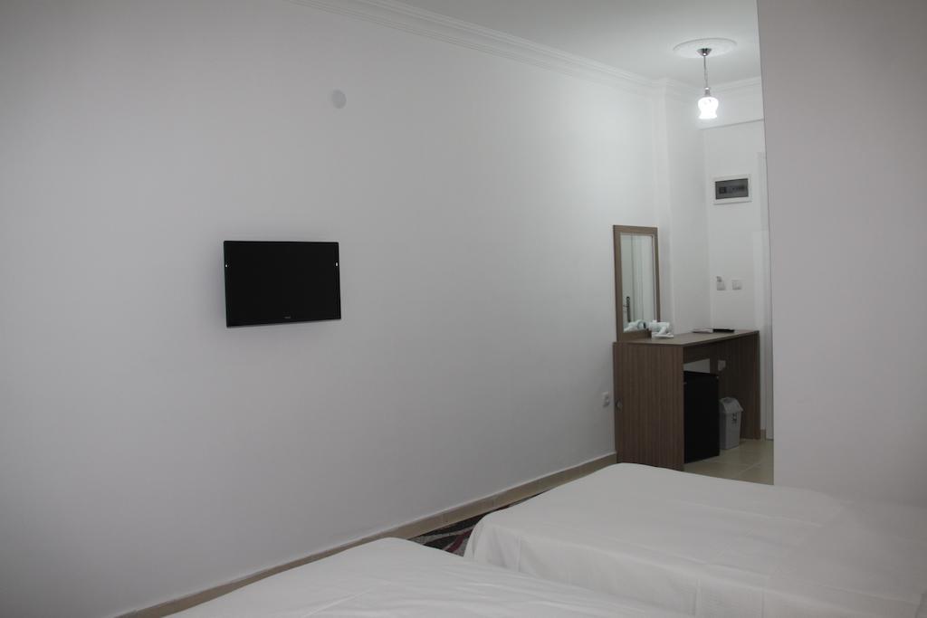 Demirci Hotel أنطاليا الغرفة الصورة