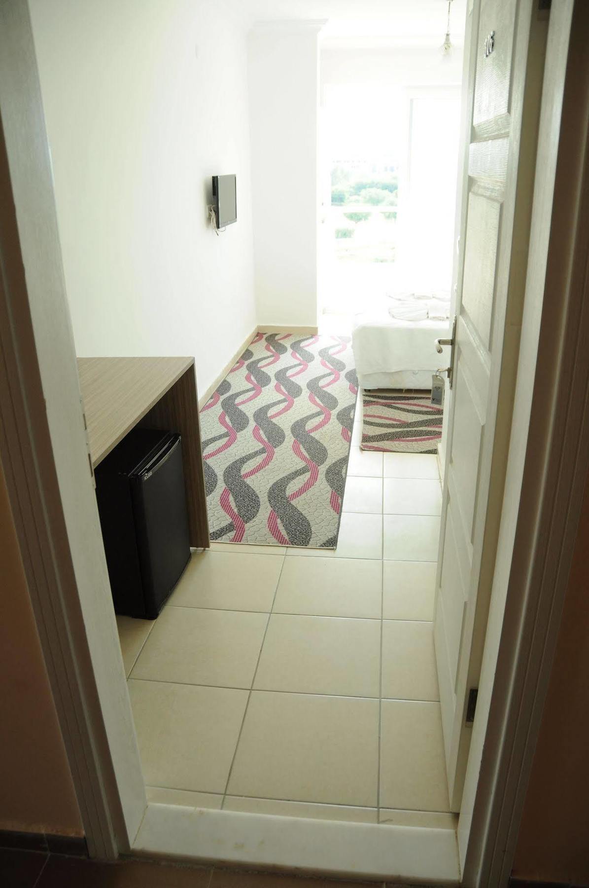 Demirci Hotel أنطاليا المظهر الخارجي الصورة