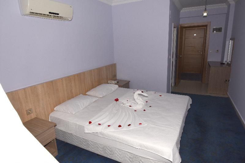 Demirci Hotel أنطاليا المظهر الخارجي الصورة